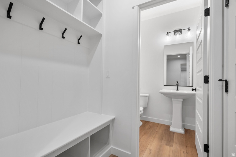 DAYBREAK - Residential Income