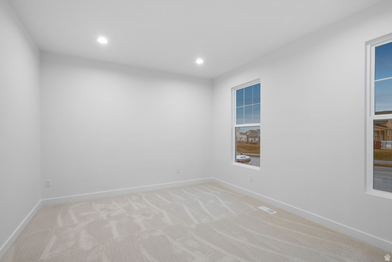 DAYBREAK - Residential Income