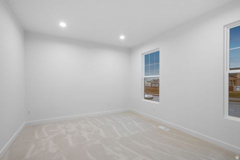 Tiny photo for 6808 W SOUTH JORDAN PKWY S #472, South Jordan, UT 84009 (MLS # 2140890)