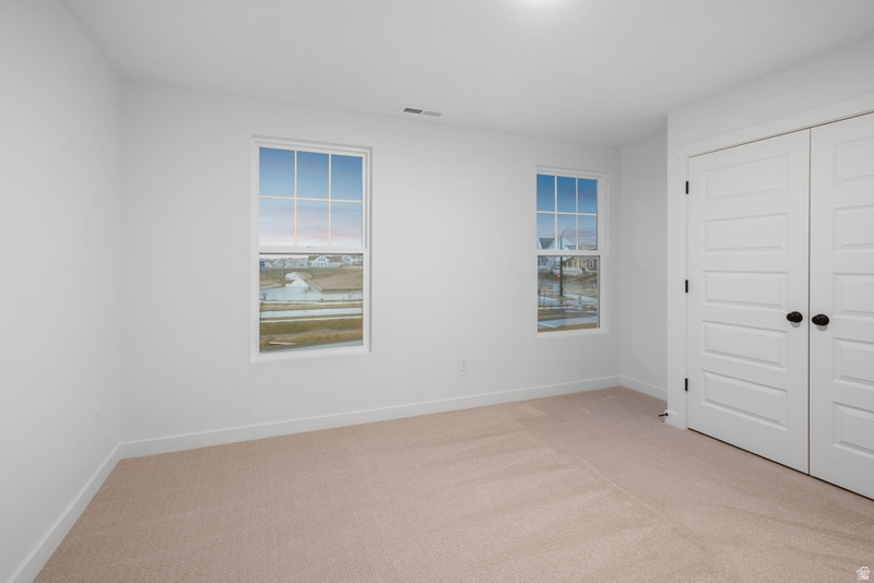 DAYBREAK - Residential Income