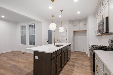 Tiny photo for 6808 W SOUTH JORDAN PKWY S #472, South Jordan, UT 84009 (MLS # 2140890)