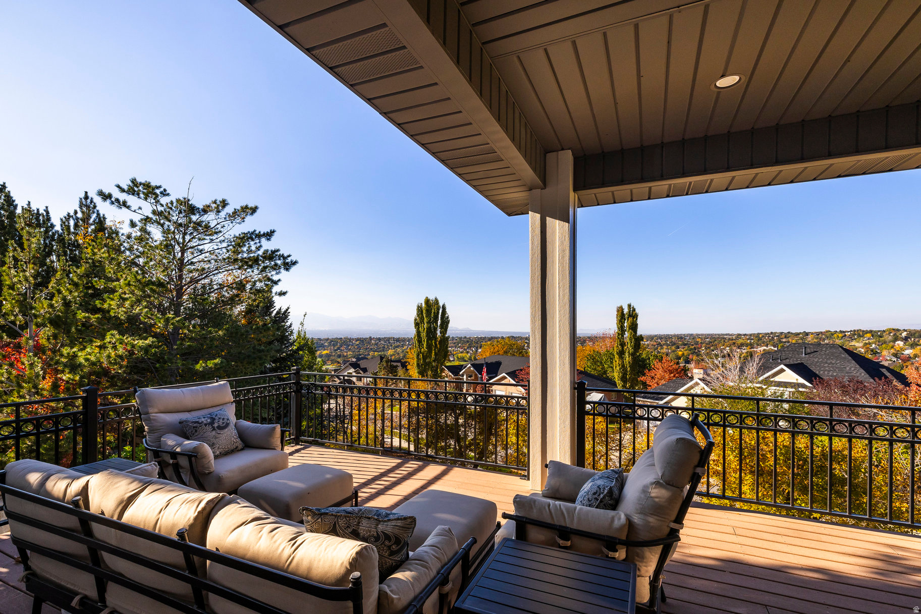 THE COVE AT BEAR CAN - Residential