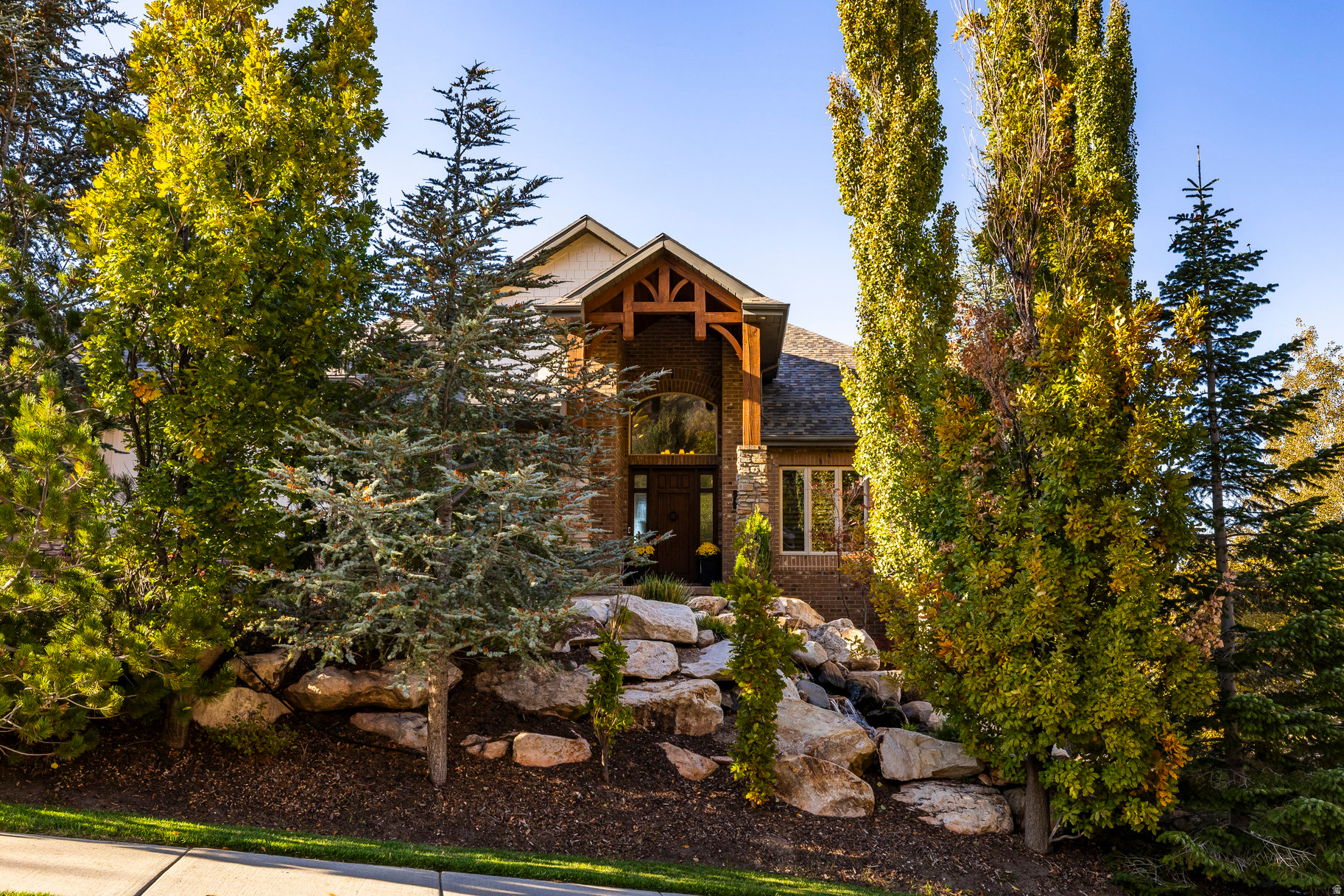 THE COVE AT BEAR CAN - Residential