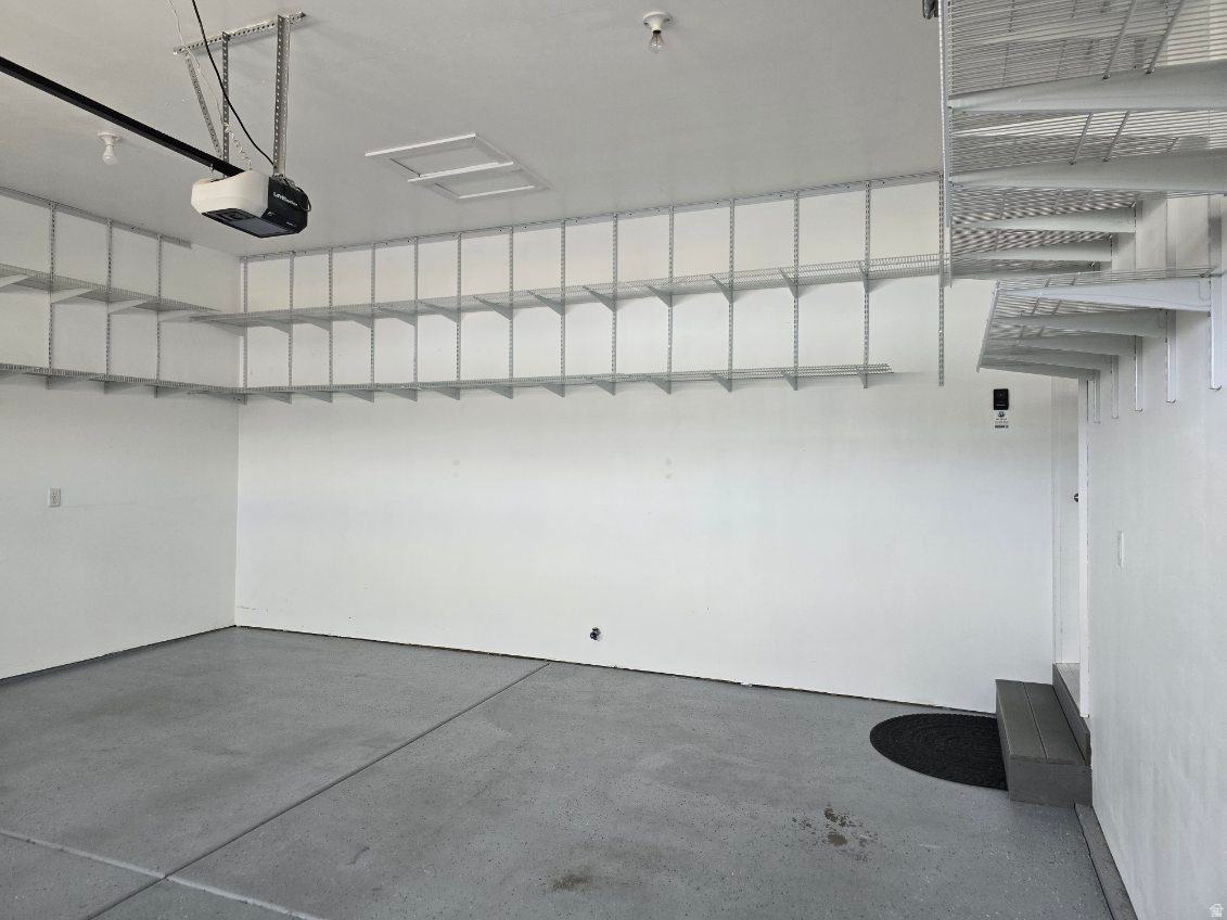 PARK VIEW VILLAS - Residential