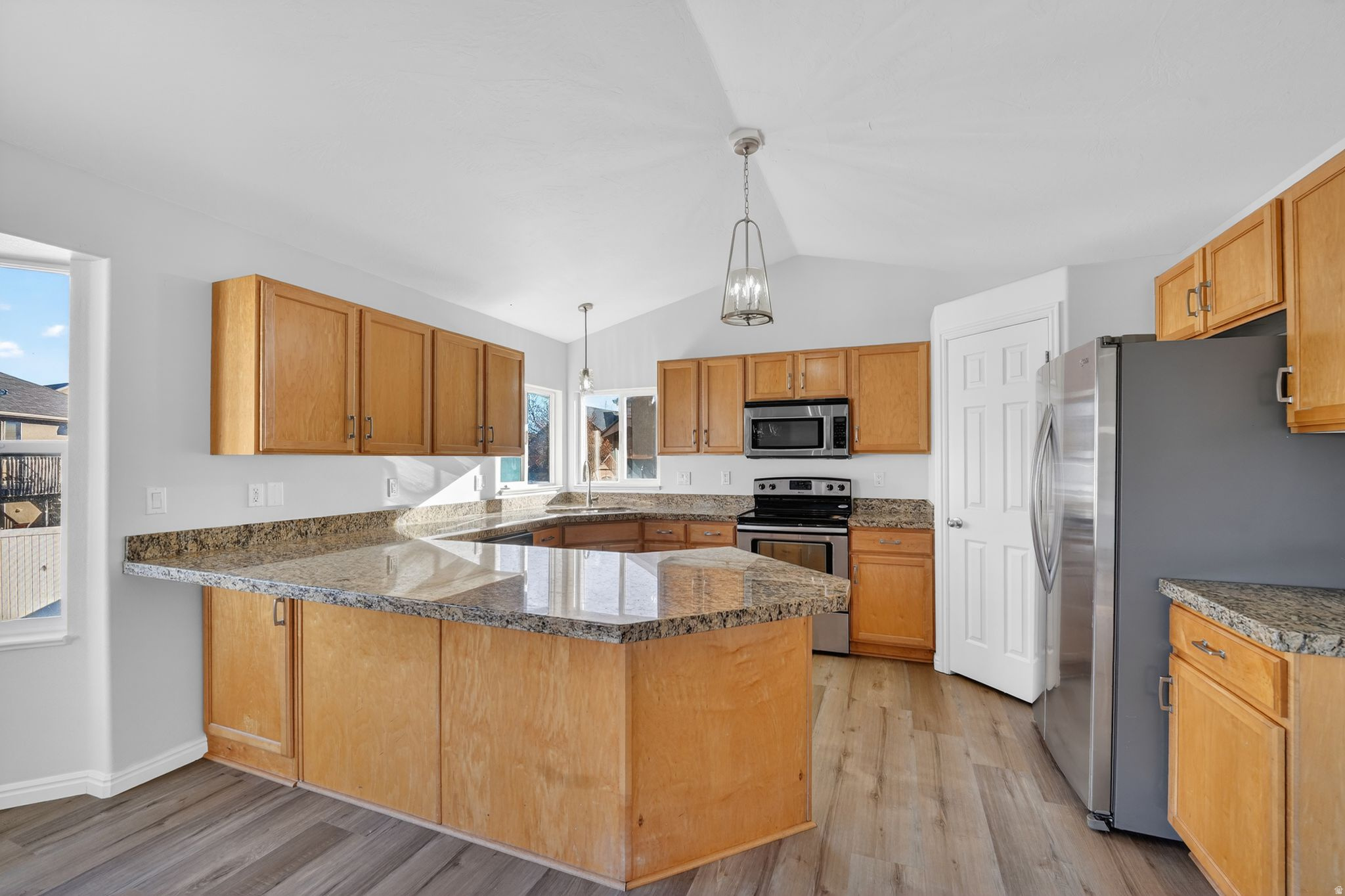 CANYON VIEW - Residential