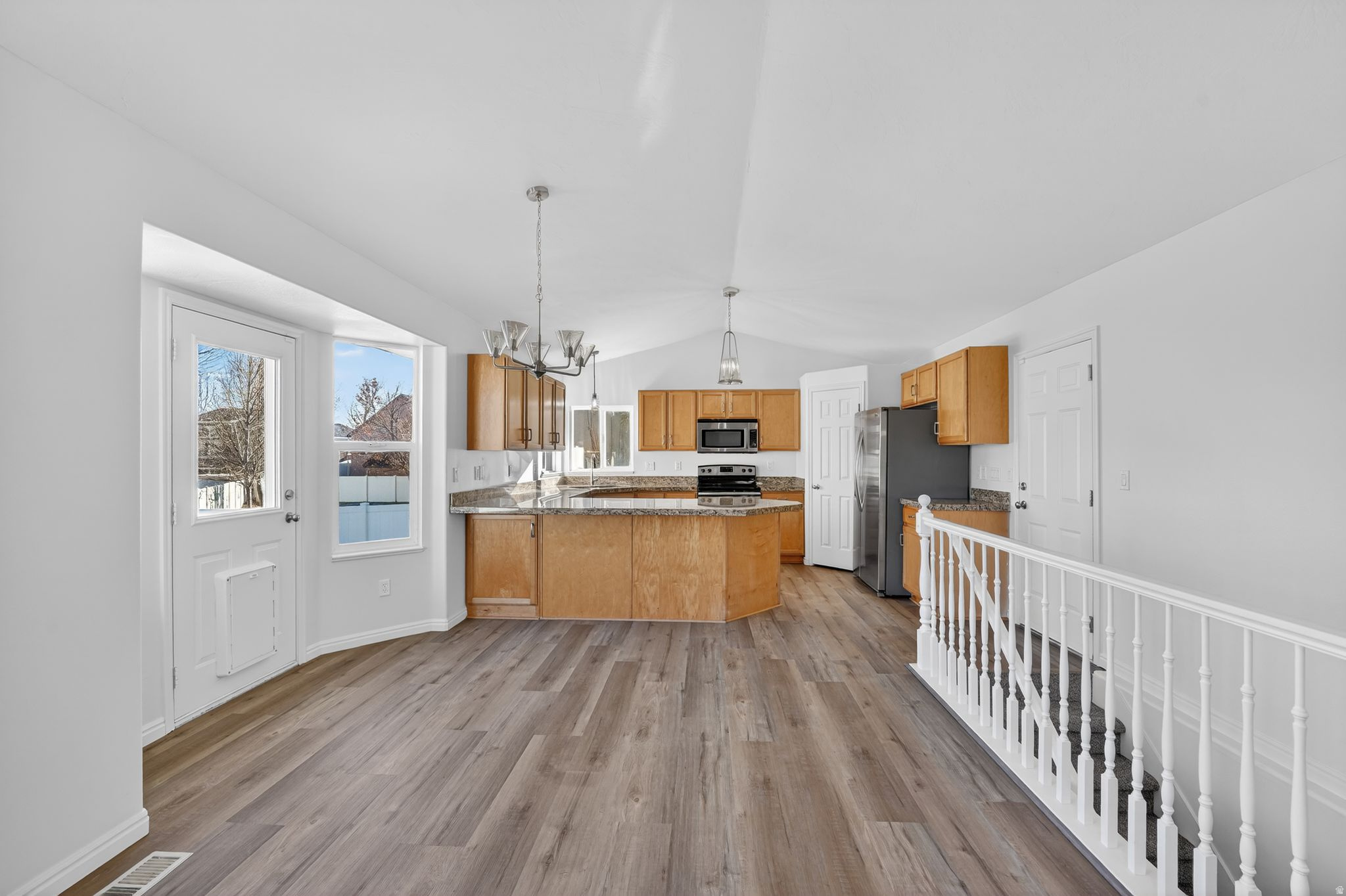 CANYON VIEW - Residential