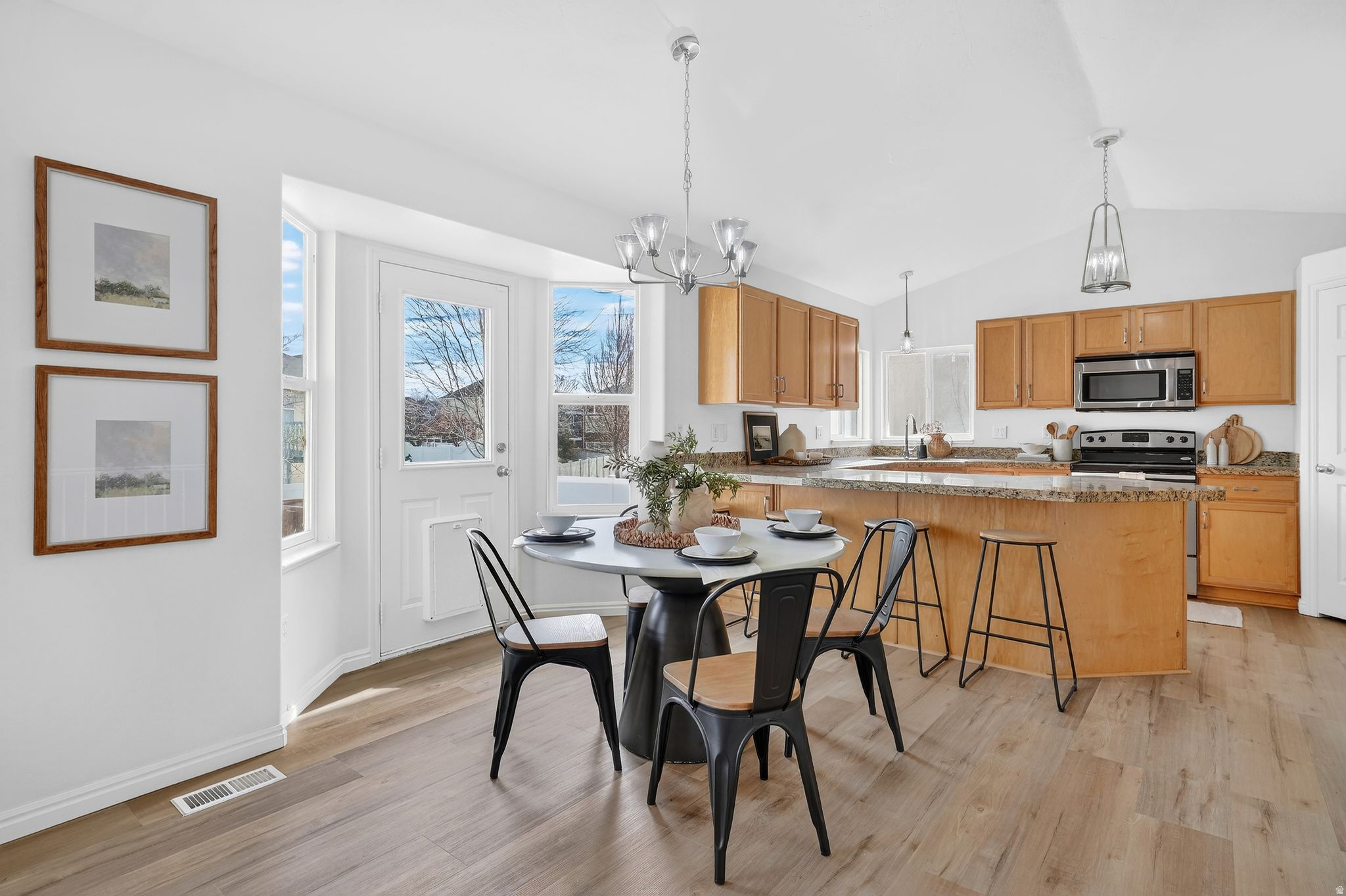 CANYON VIEW - Residential