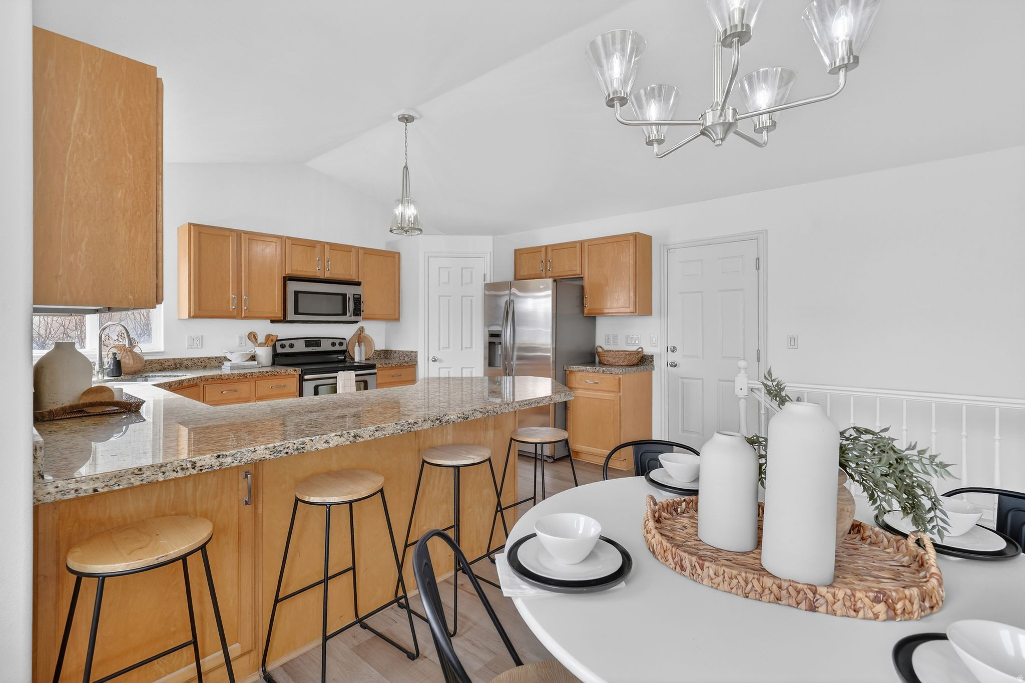 CANYON VIEW - Residential