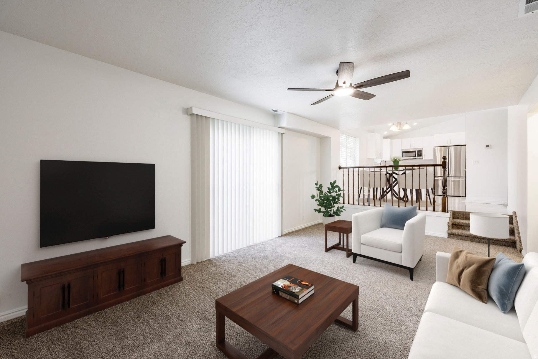 OQUIRAH SHOW - Residential