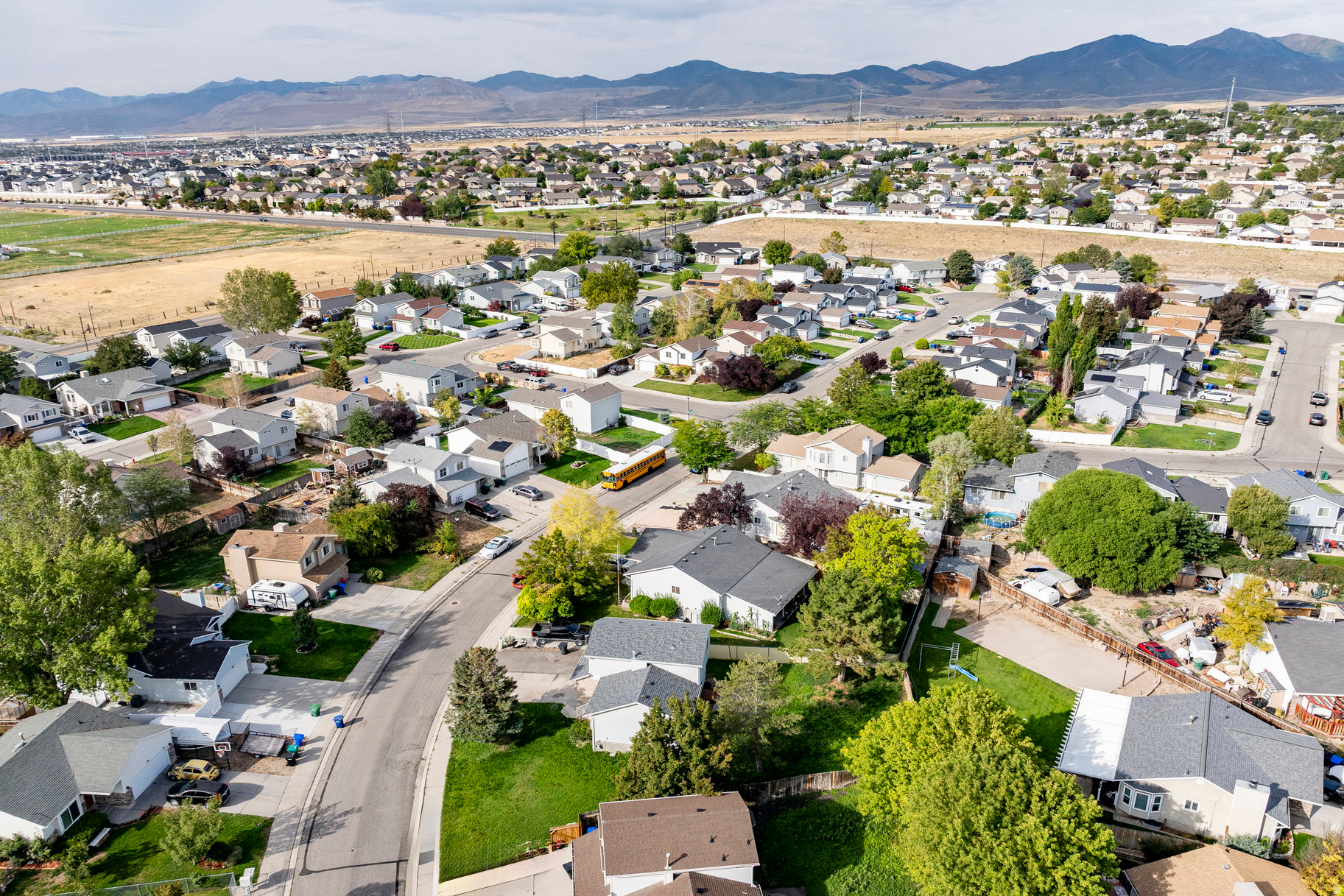 OQUIRAH SHOW - Residential