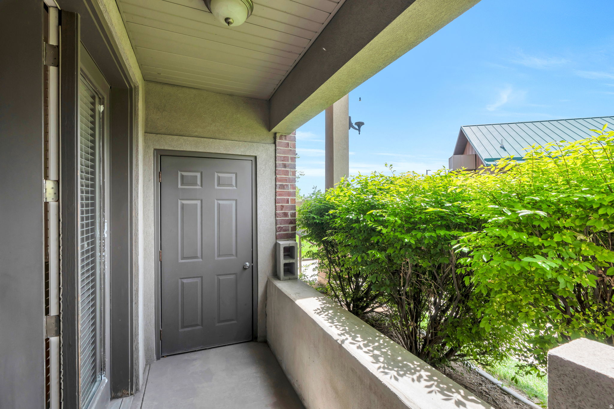 TOWN CENTER CONDOS - Residential