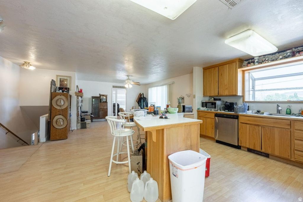 Photo of 121 N 100 E, La Verkin, UT 84745 (MLS # 2155441)