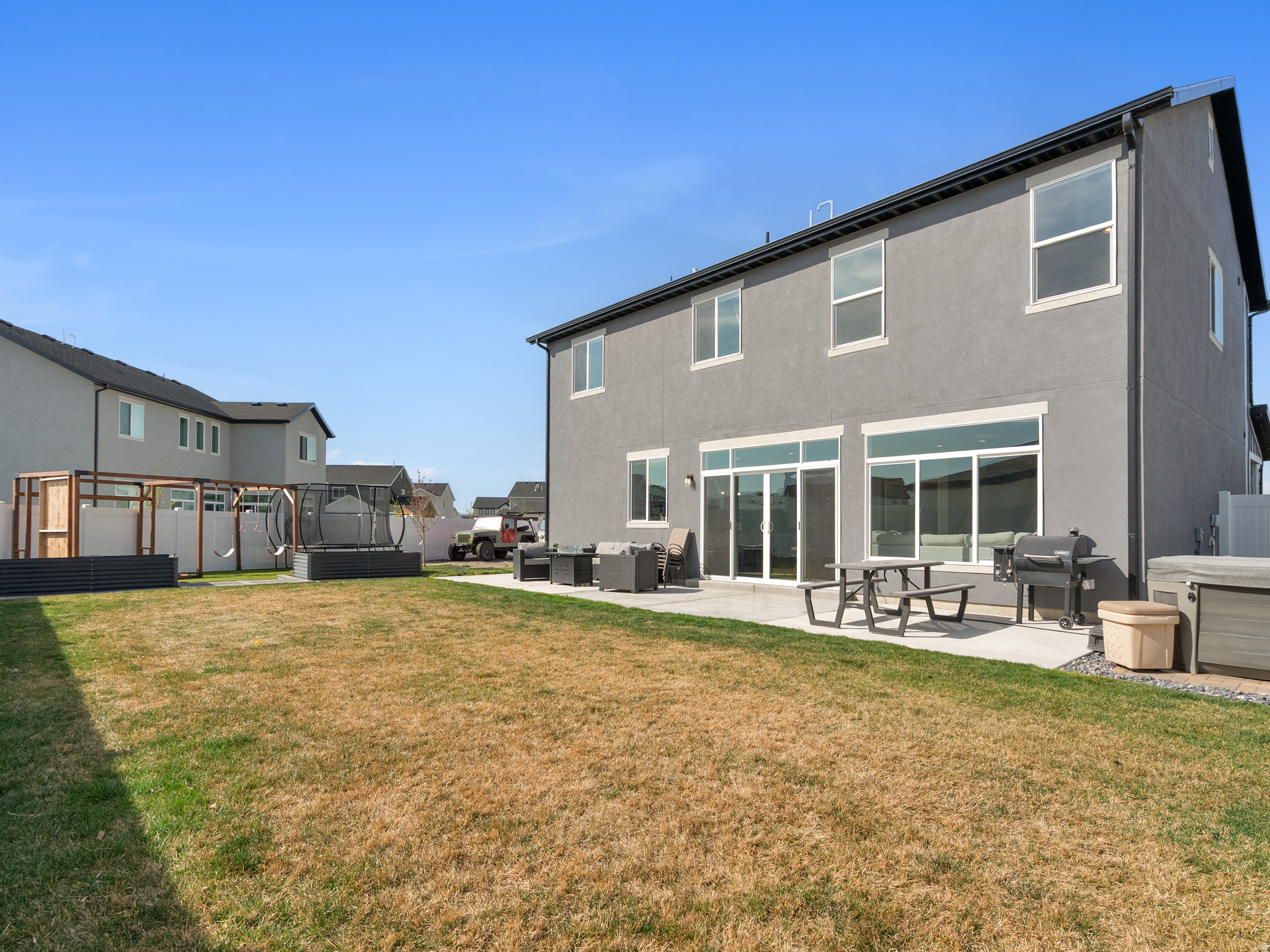 AF CROSSING - Residential