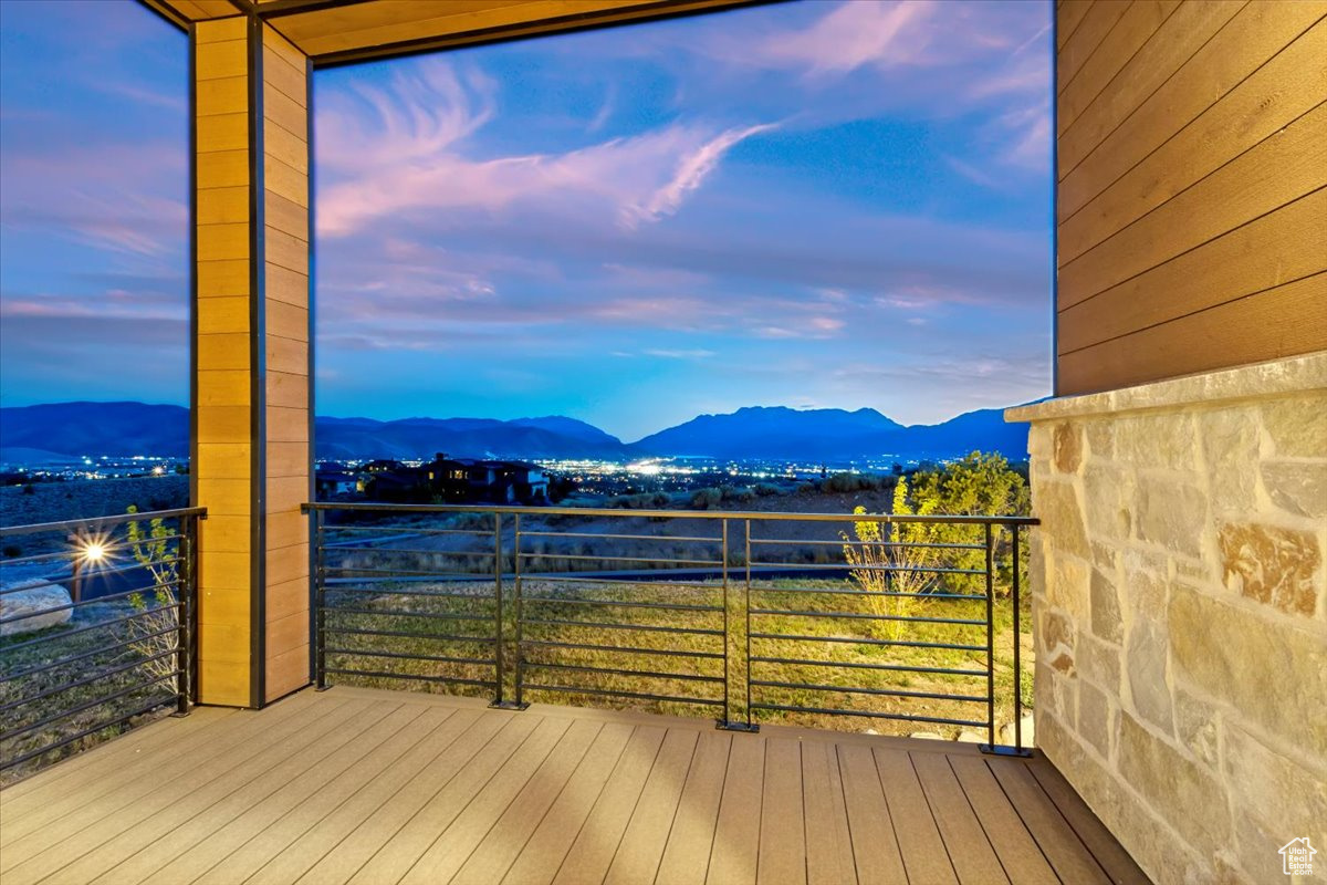 RED LEDGES - Residential