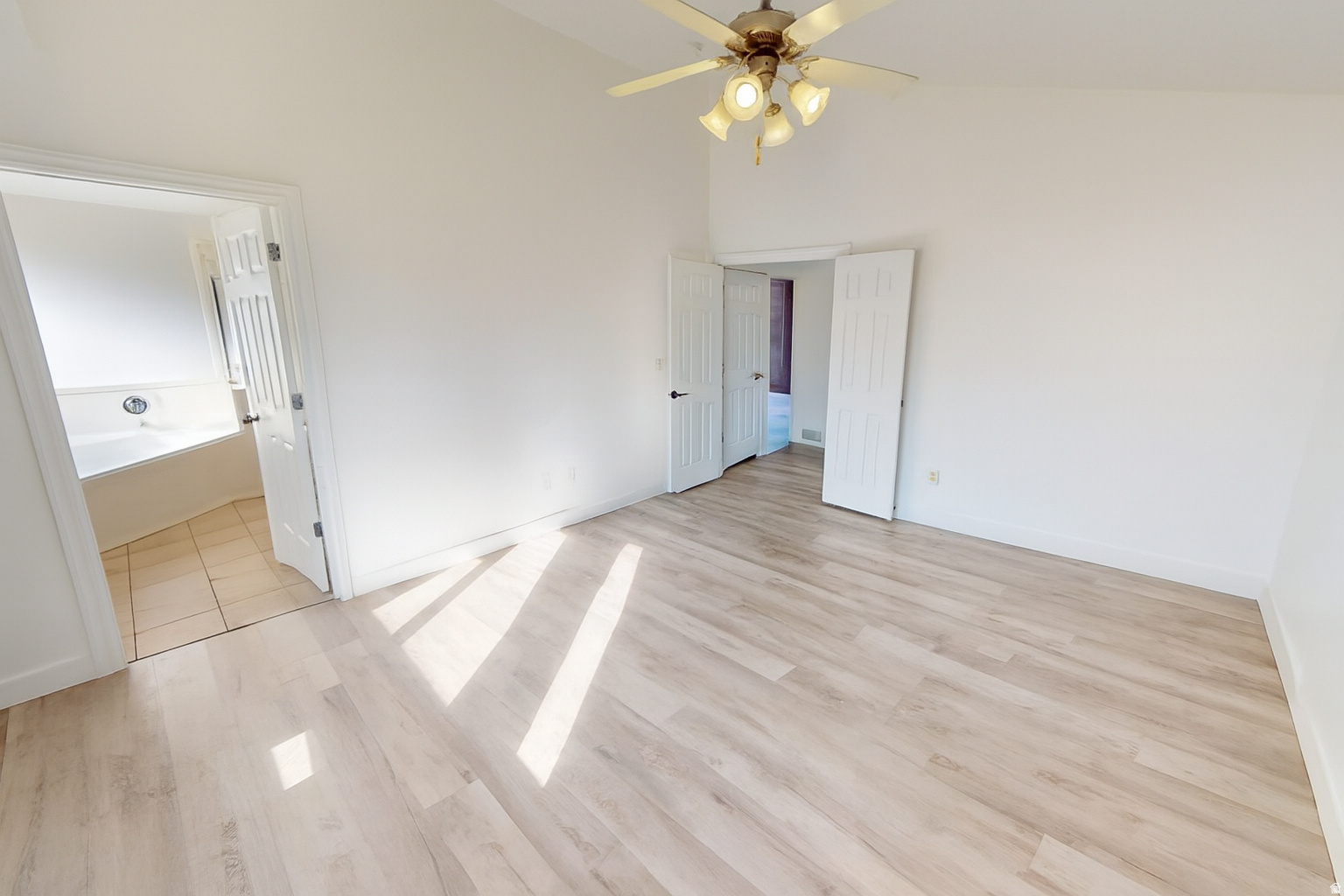 MEADOWS - Residential