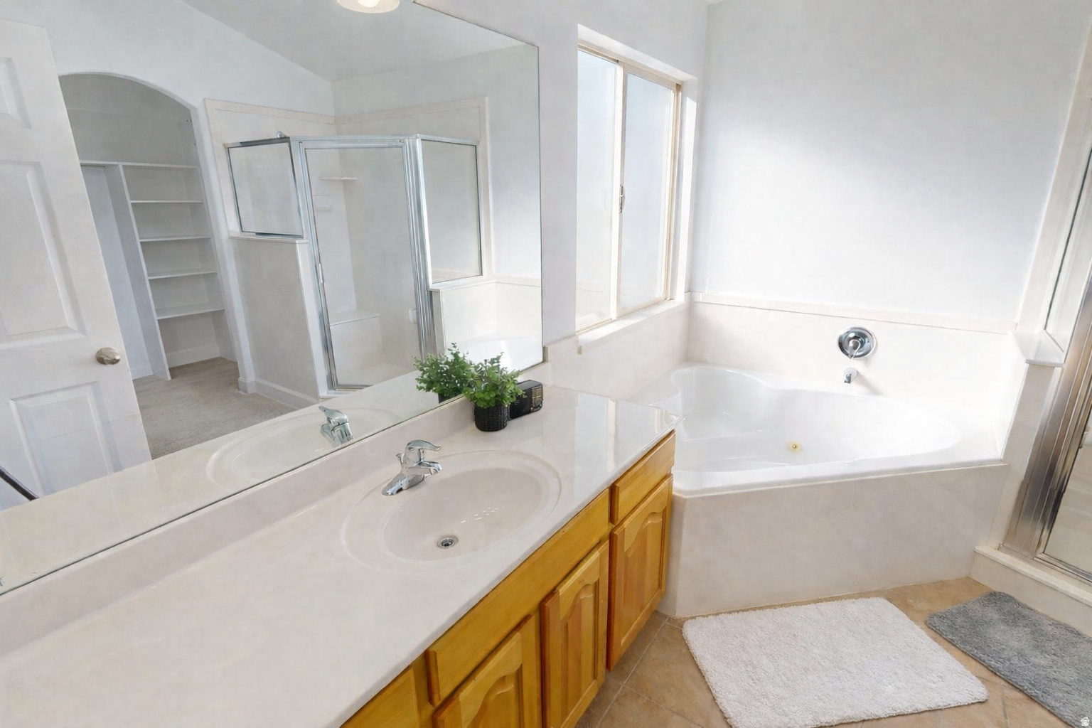 MEADOWS - Residential