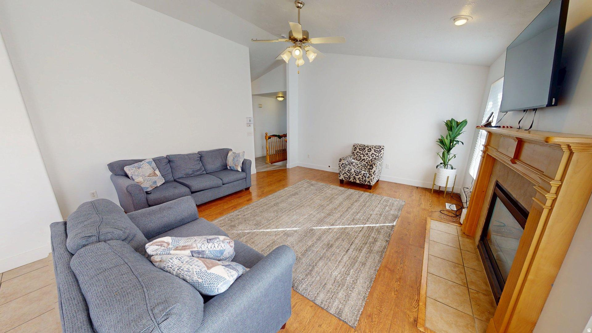 MEADOWS - Residential