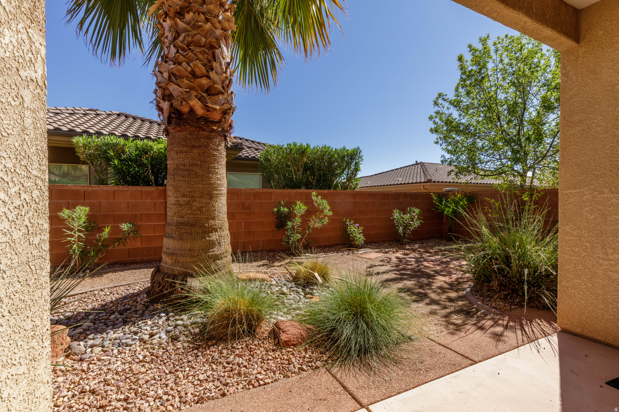 EMERALD RIDGE - Residential