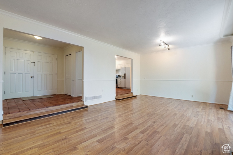 SILVERCREST MESA - Residential