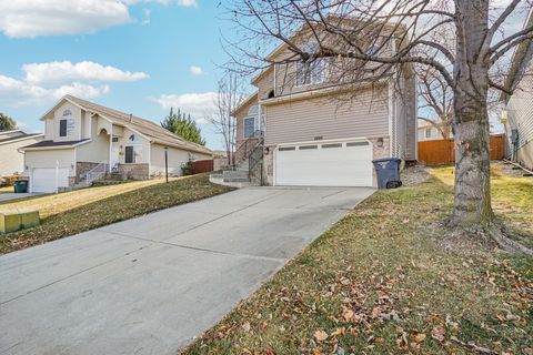 Tiny photo for 2995 W WESTCOVE DR S, West Valley City, UT 84119 (MLS # 2134619)
