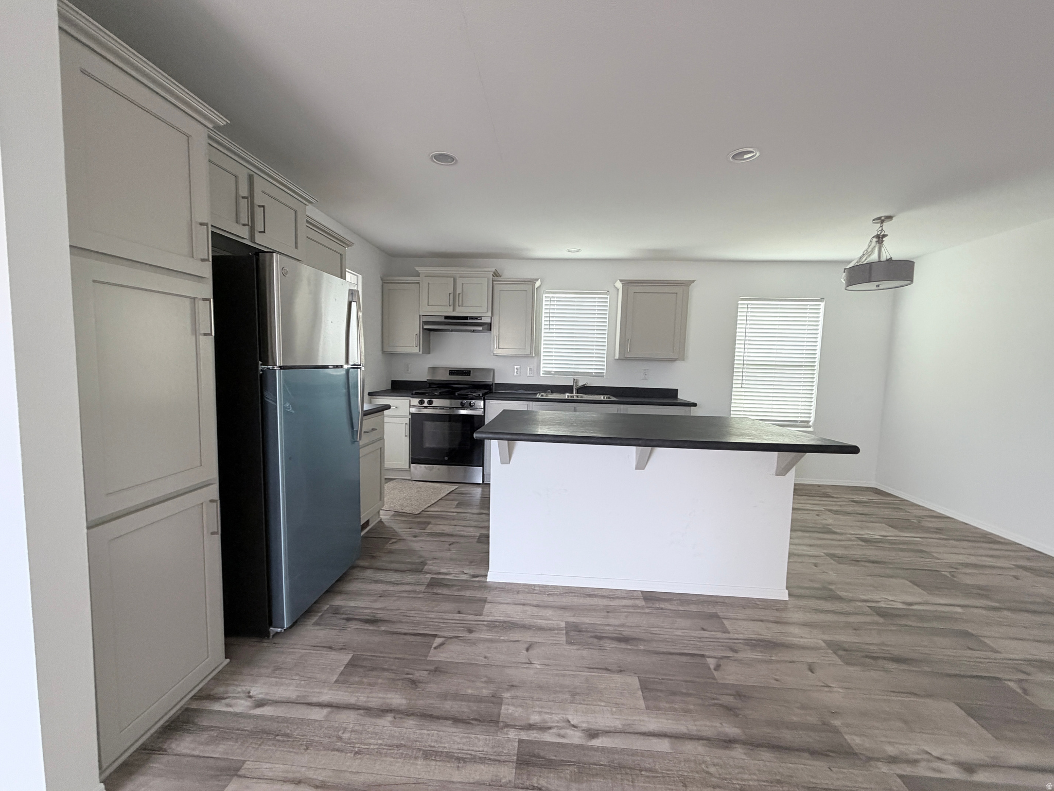 EAST MEADOWS MOBILE HOME PARK - Residential