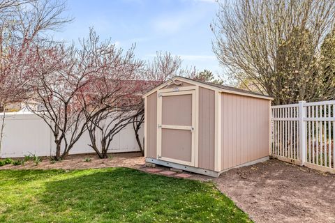 Tiny photo for 58 E WILDHORSE RD, Saratoga Springs, UT 84045 (MLS # 2147240)