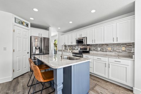 Tiny photo for 58 E WILDHORSE RD, Saratoga Springs, UT 84045 (MLS # 2147240)