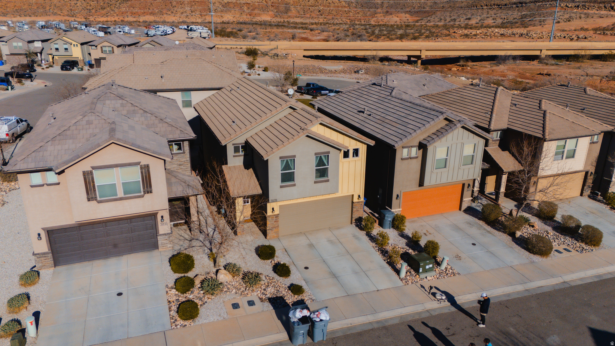 DESERT BLUFF AT DESERT CANYONS TOWNHOMES - Residential