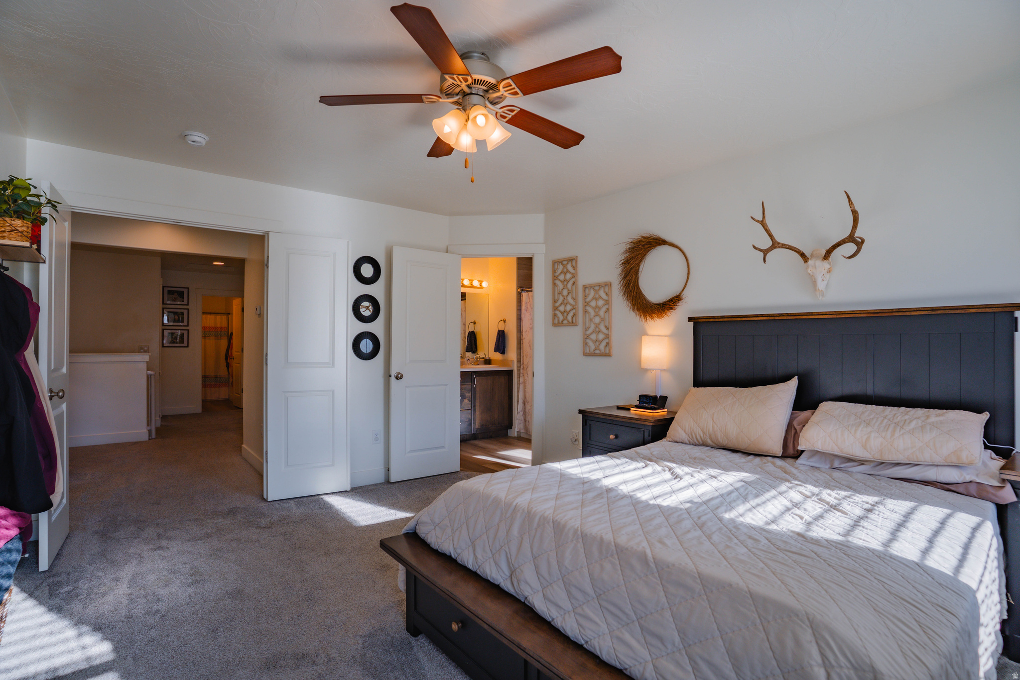 DESERT BLUFF AT DESERT CANYONS TOWNHOMES - Residential