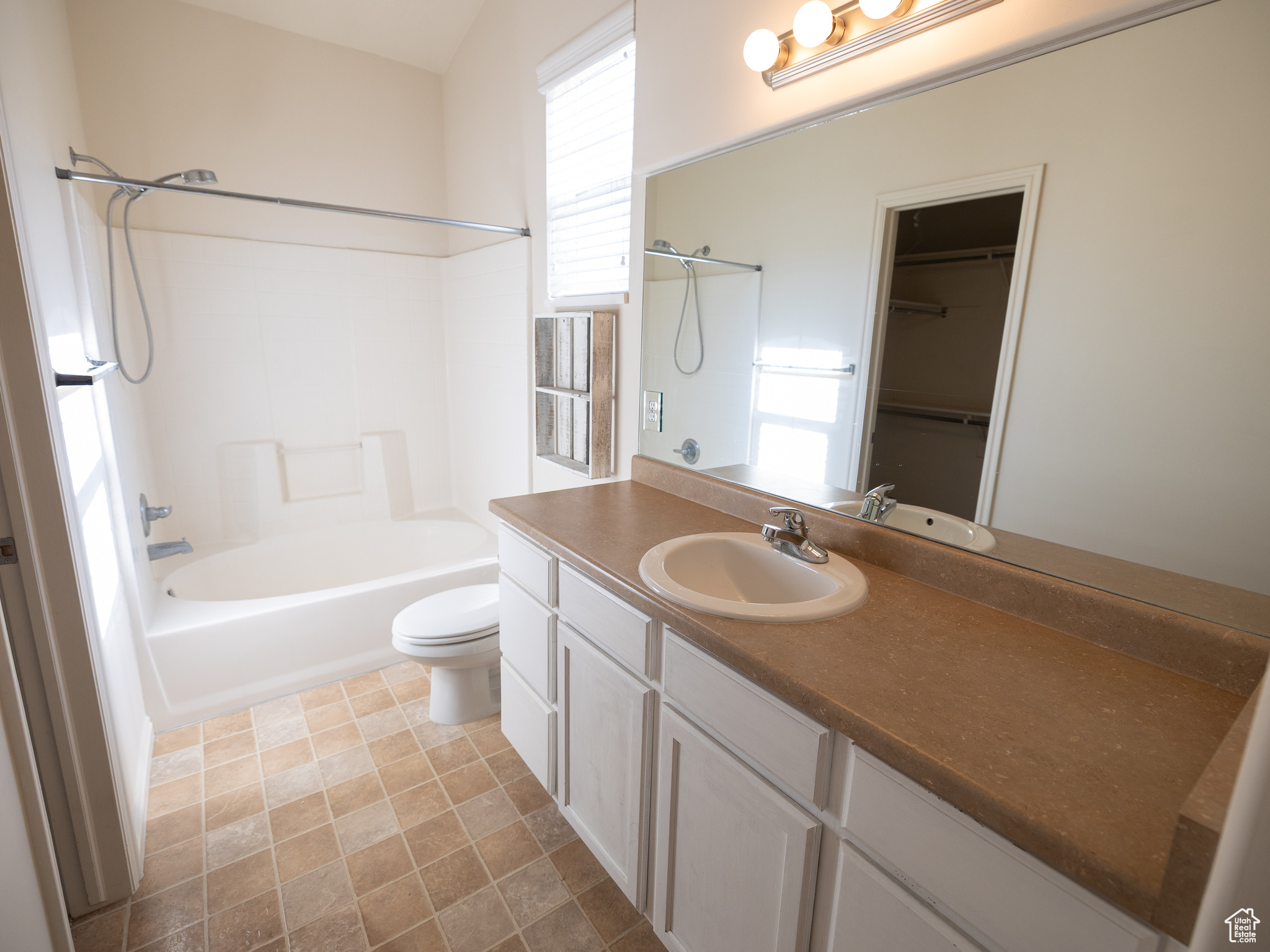 6324 S Traveler Ln, West Jordan, Utah image 13