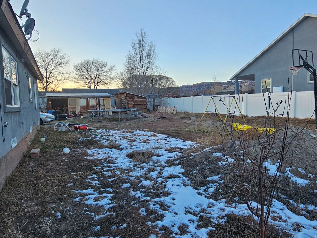 Photo of 685 E 500 N, Richfield, UT 84701 (MLS # 2133898)