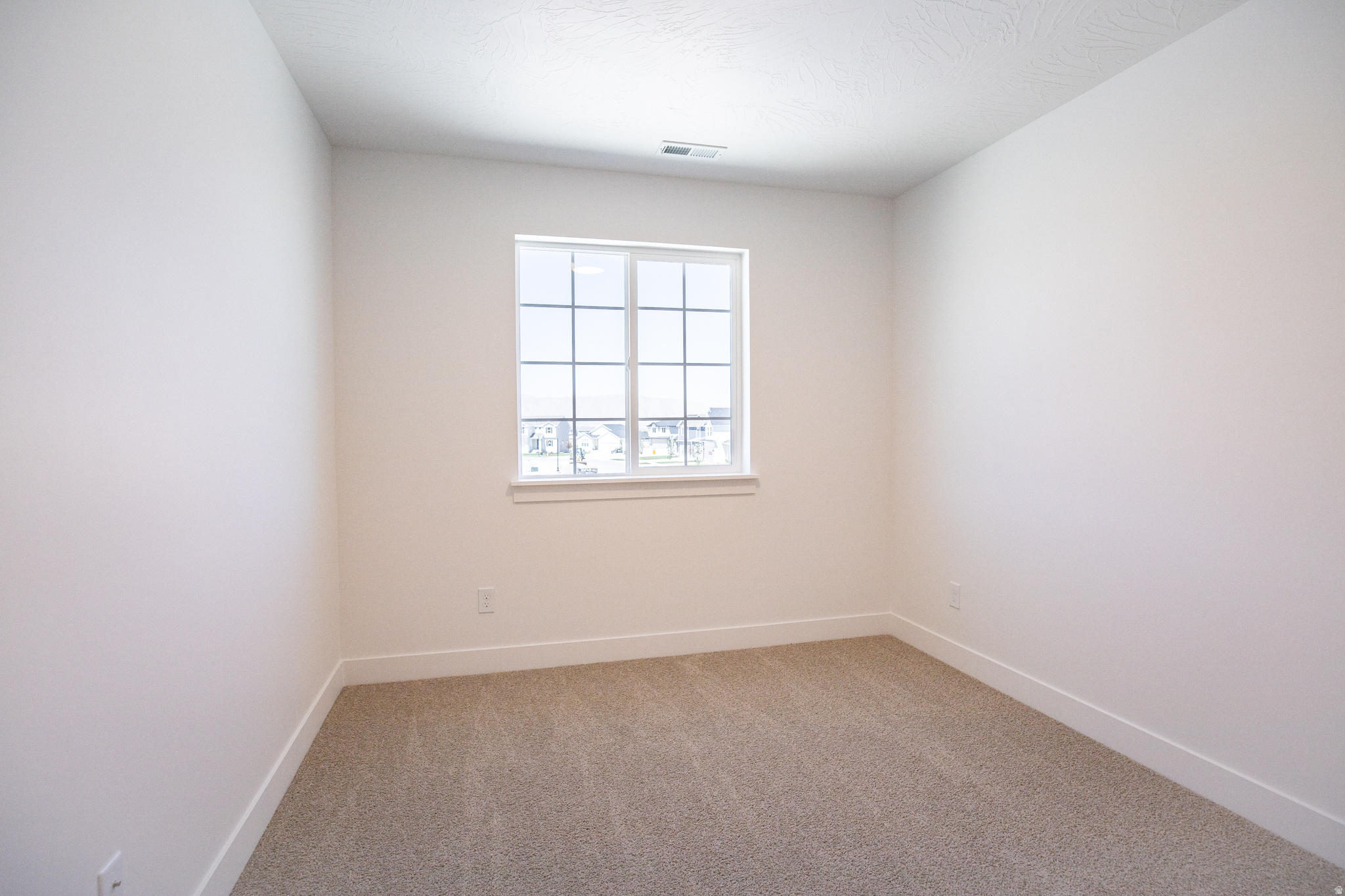 SALEM FIELDS - Residential