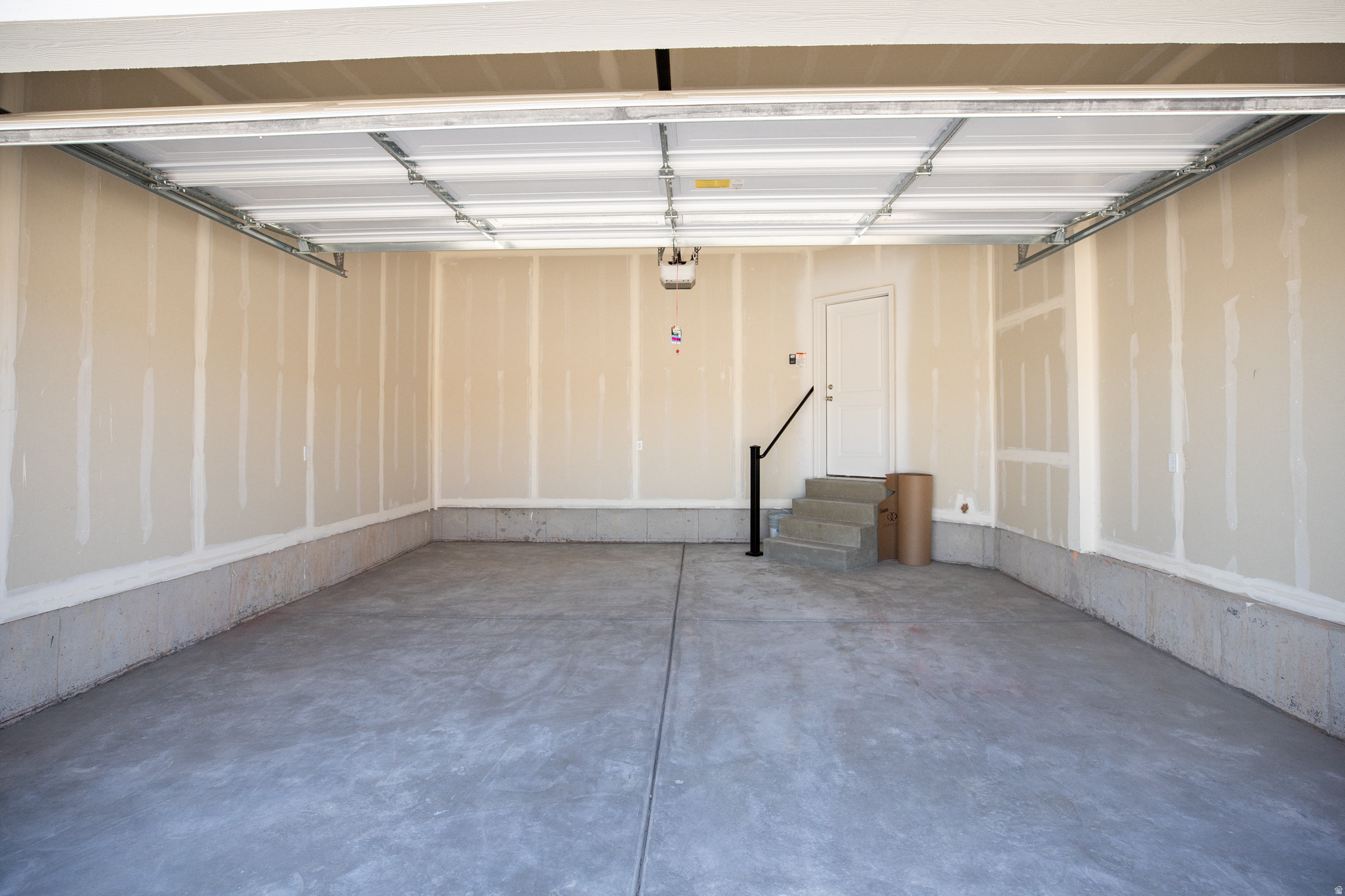 SALEM FIELDS - Residential