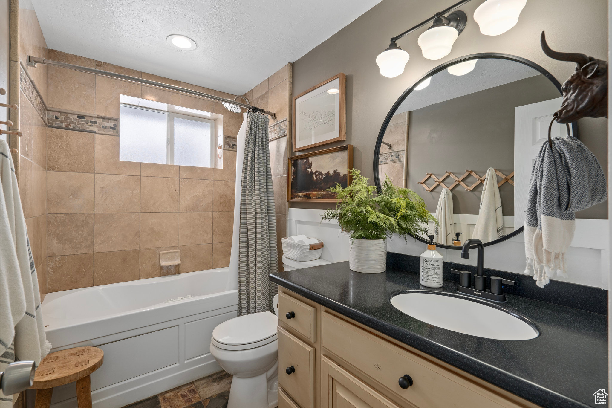 272 W 350, Kaysville, Utah image 20