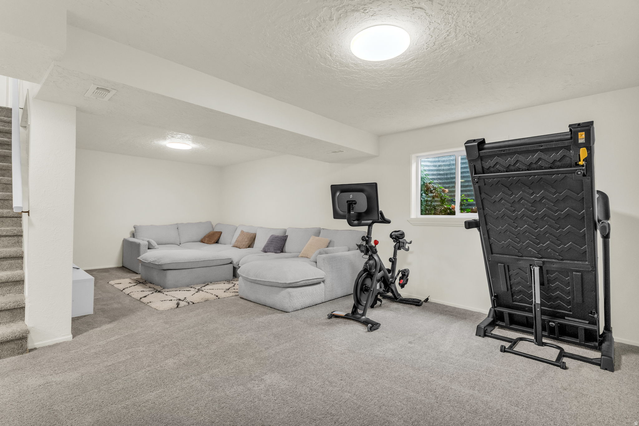 COUNTRY HILLS OF FAR - Residential