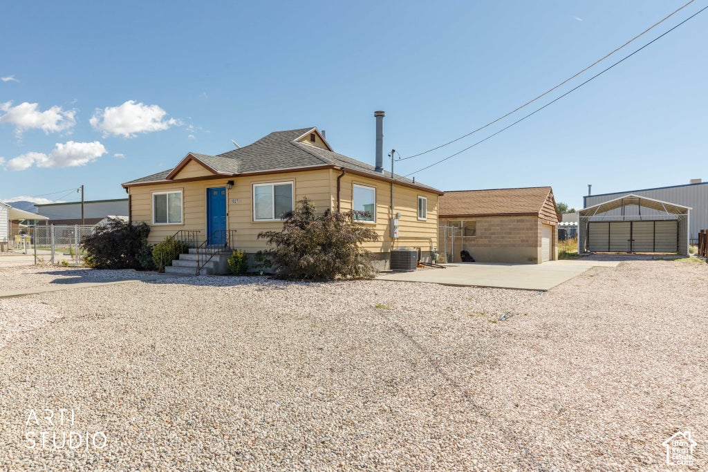 Photo of 1527 W 3300 S, Ogden, UT 84401 (MLS # 2188705)
