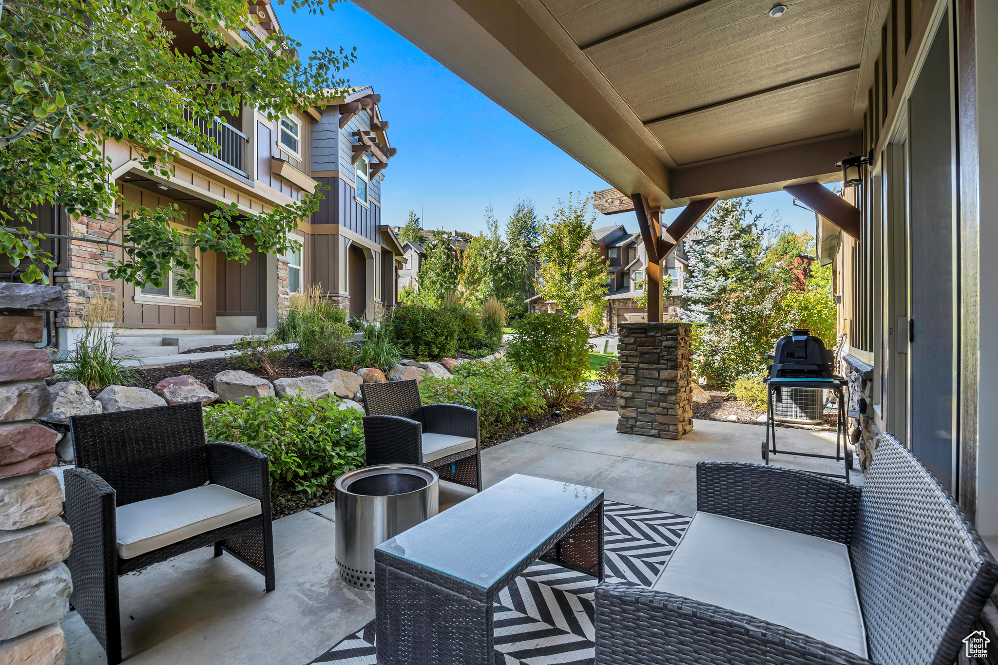 PARKS EDGE - RETREAT AT JORDANELLE - Residential