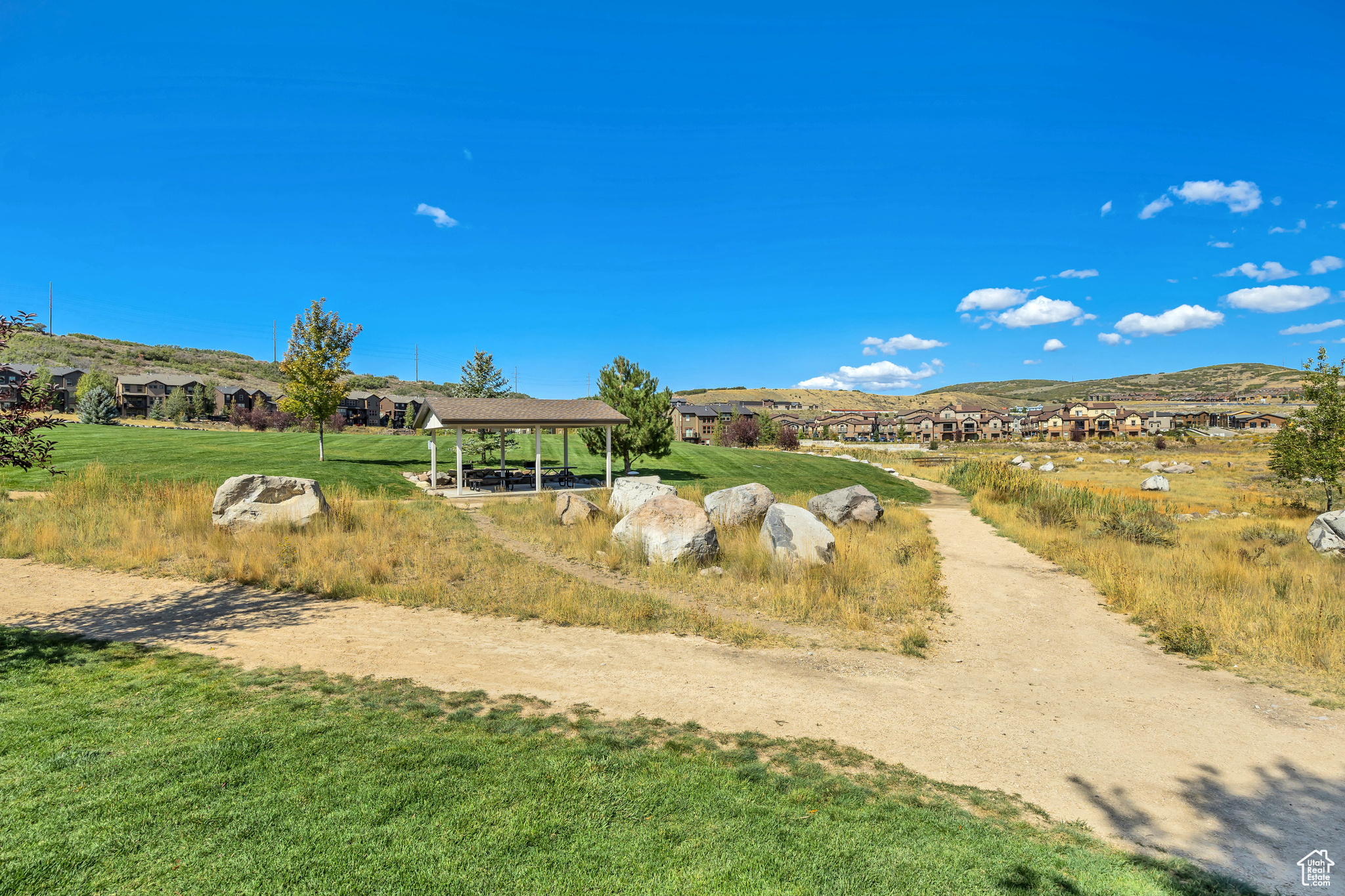 PARKS EDGE - RETREAT AT JORDANELLE - Residential