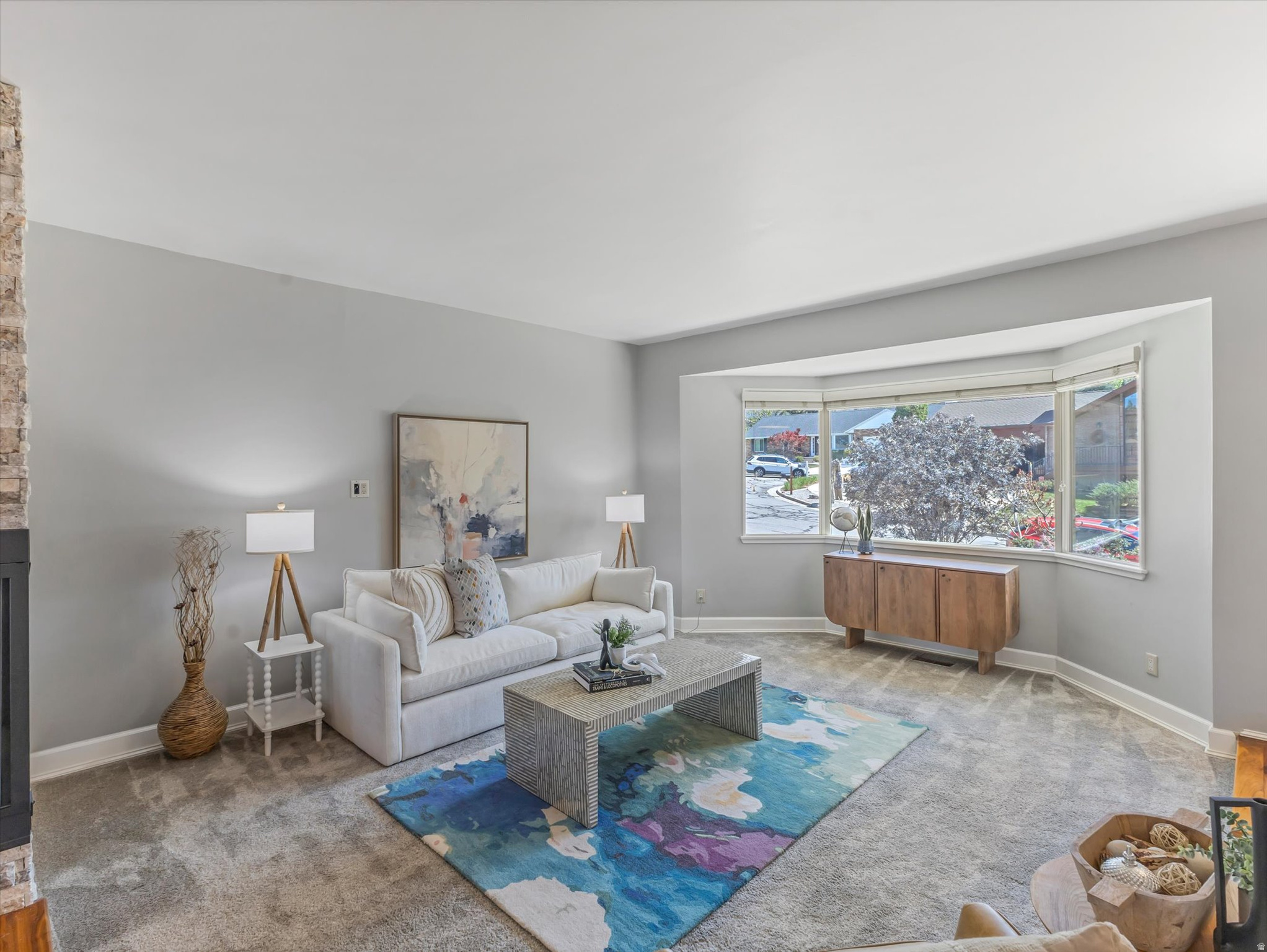 FALCONHURST - Residential