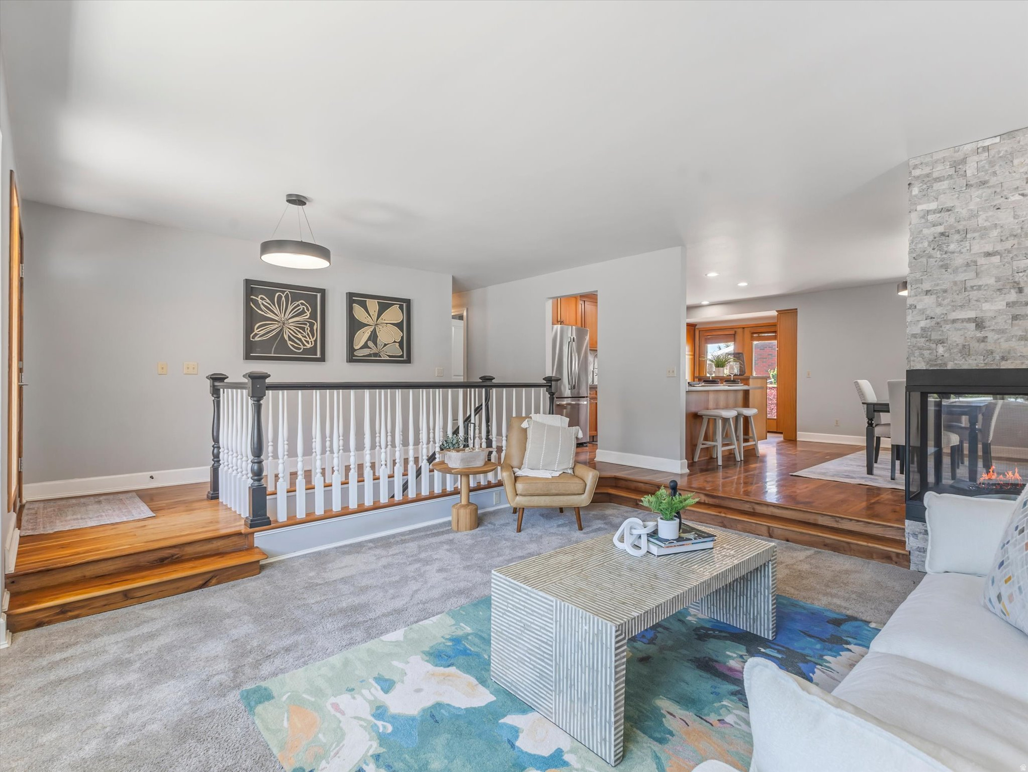 FALCONHURST - Residential