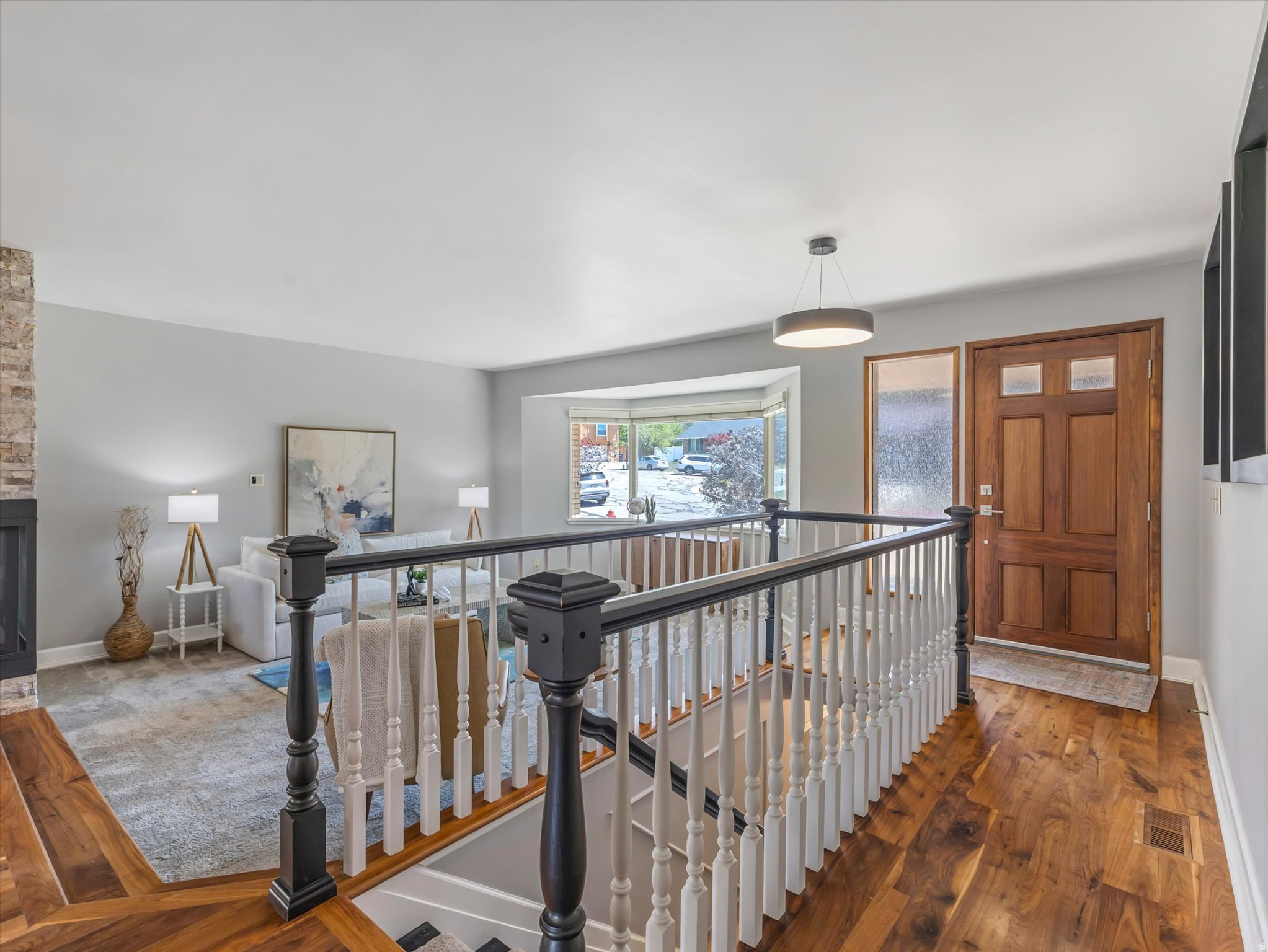 FALCONHURST - Residential