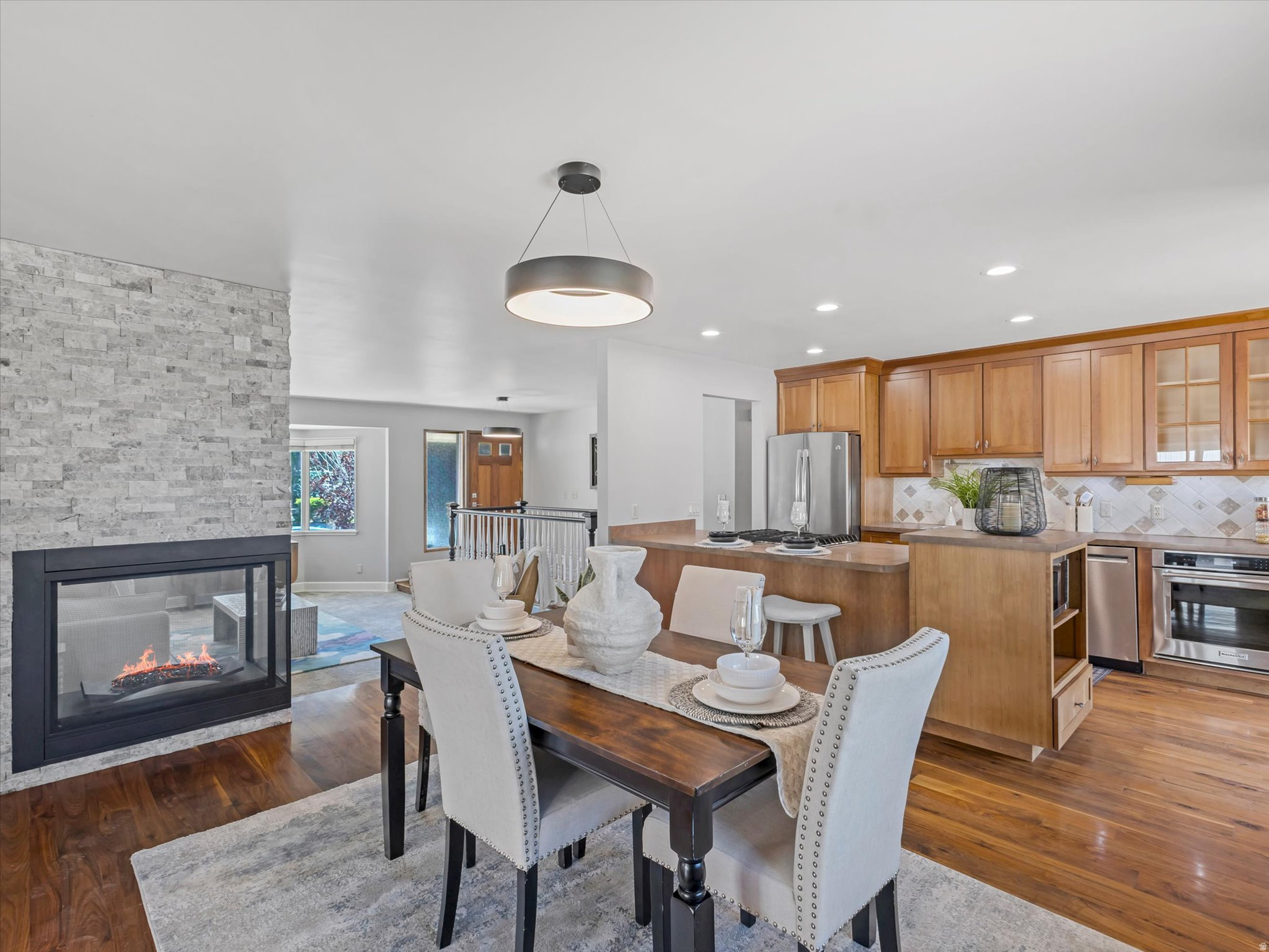 FALCONHURST - Residential