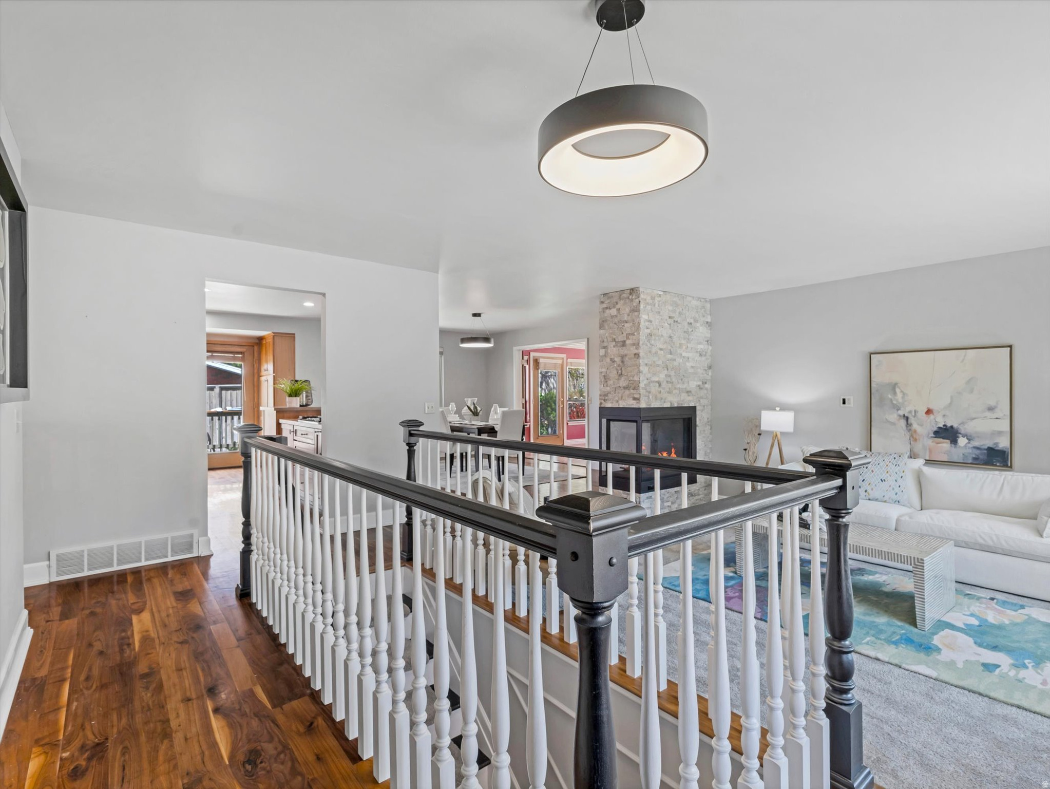 FALCONHURST - Residential