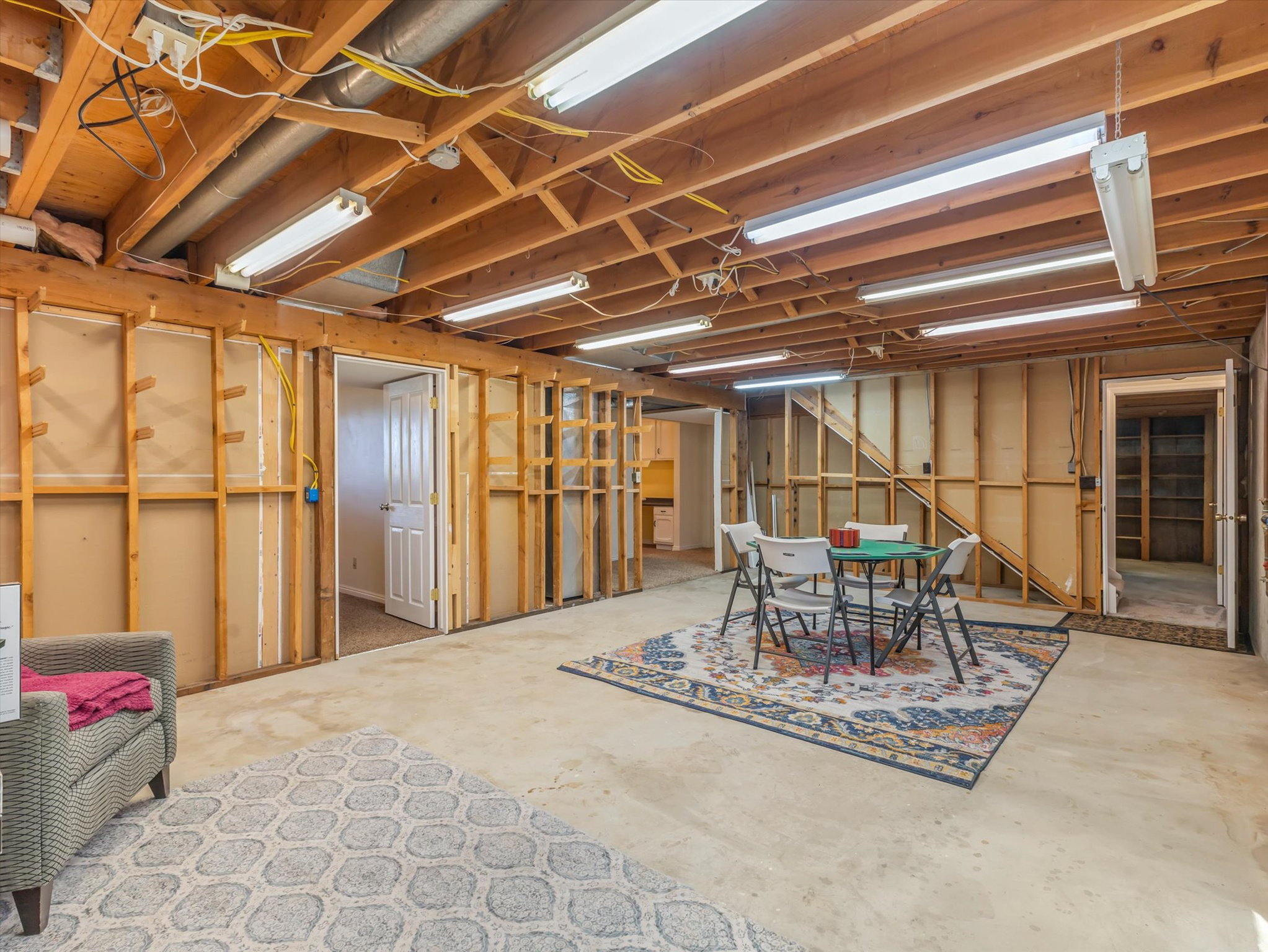 FALCONHURST - Residential