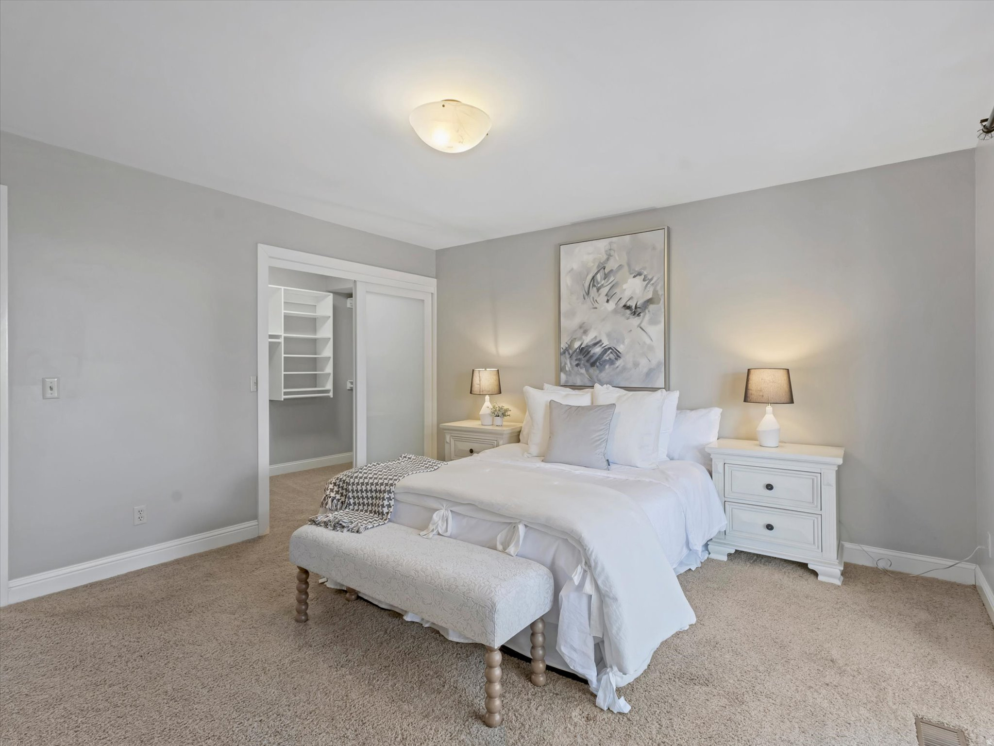 FALCONHURST - Residential