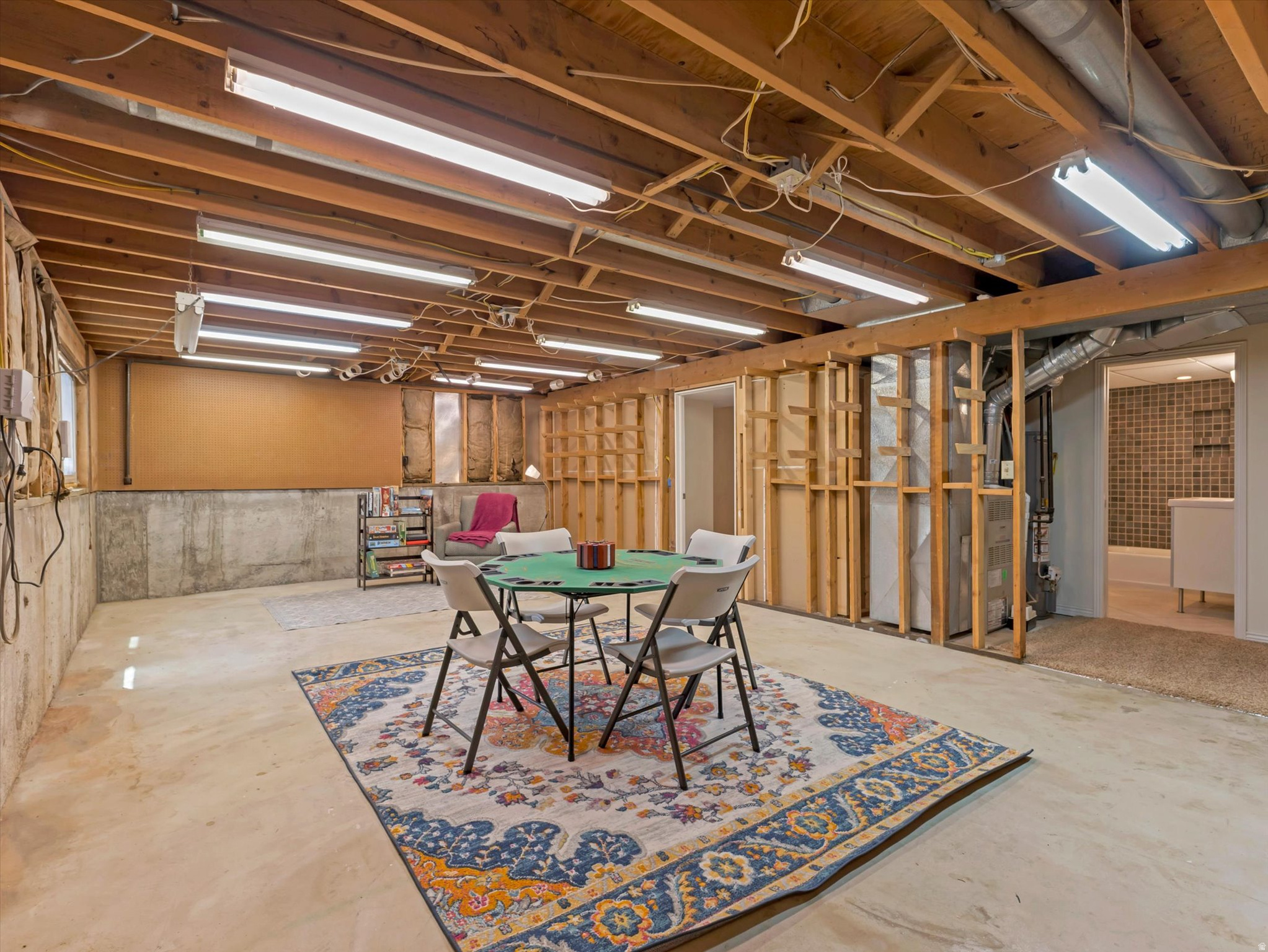 FALCONHURST - Residential