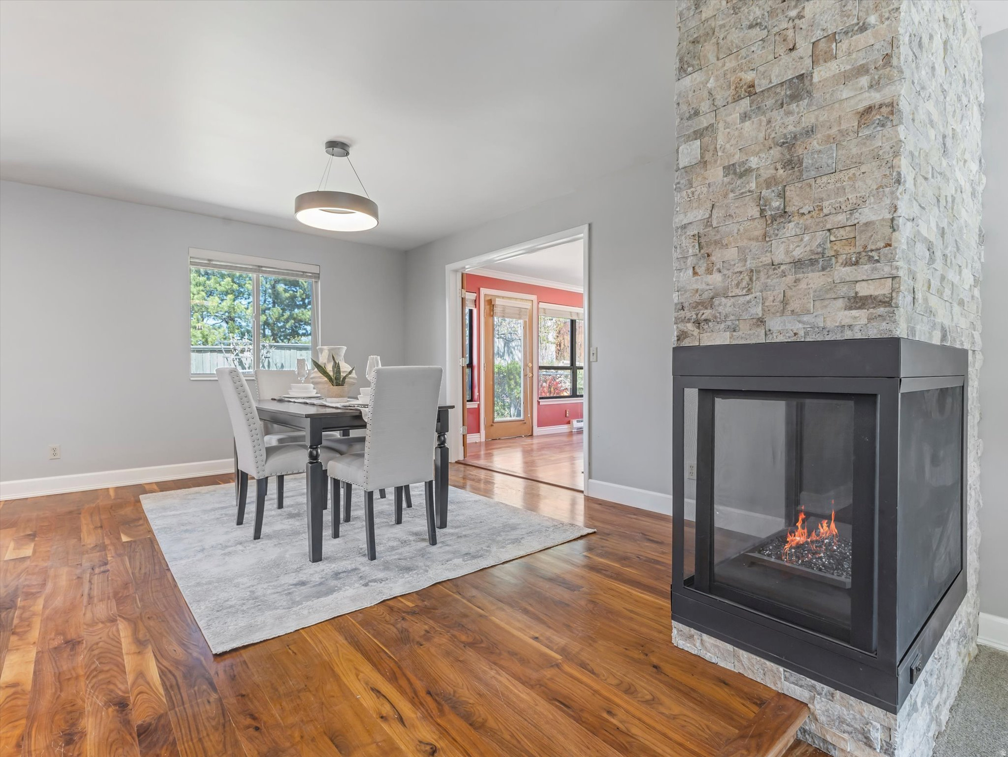 FALCONHURST - Residential