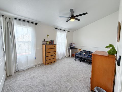 Tiny photo for 7948 N DUNDEE DR, Eagle Mountain, UT 84005 (MLS # 2138611)
