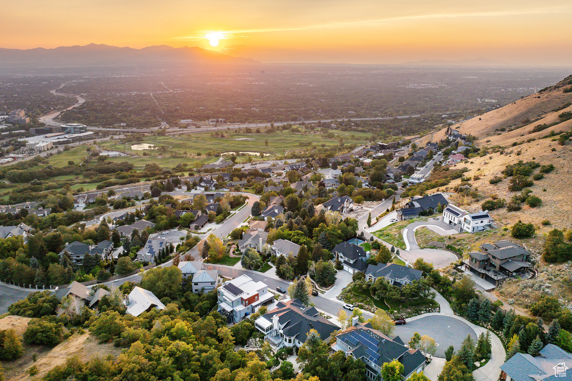 CANYON COVE - Residential