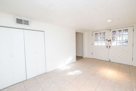Tiny photo for 2707 S POLK AVE E, Ogden, UT 84403 (MLS # 2126966)